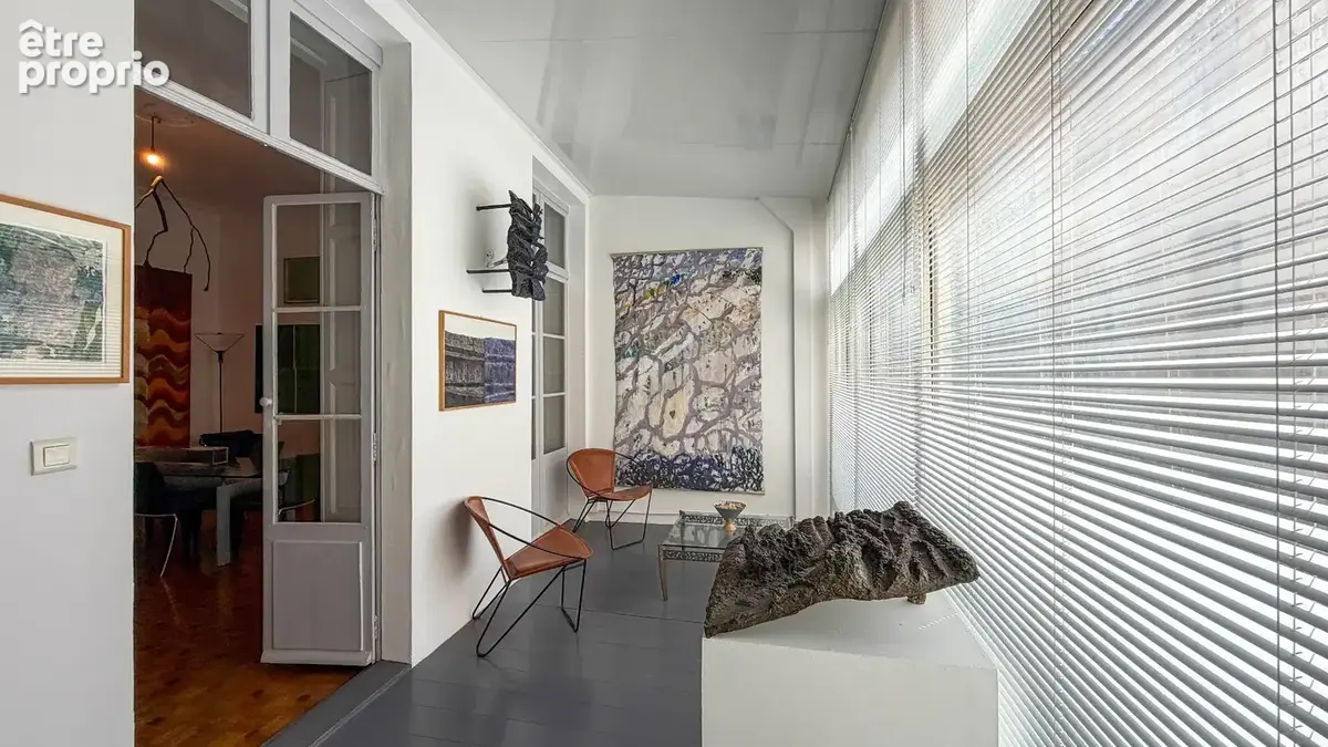 Appartement de 215 m2 sur quai dans un immeuble bourgeois de 1890 en parfait état de conservation. - photo 6
