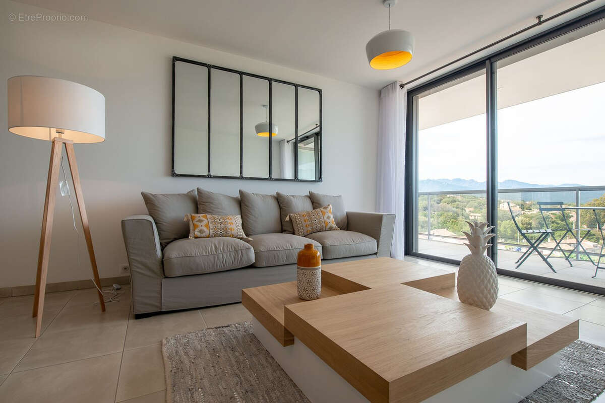 Appartement à PORTO-VECCHIO