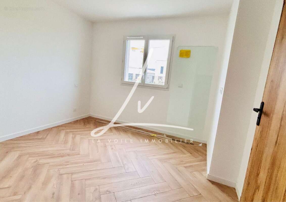 Maison à BRETTEVILLE-SUR-LAIZE