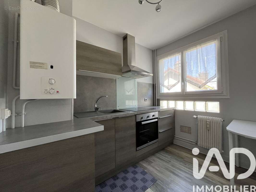 Photo 2 - Appartement à TROYES