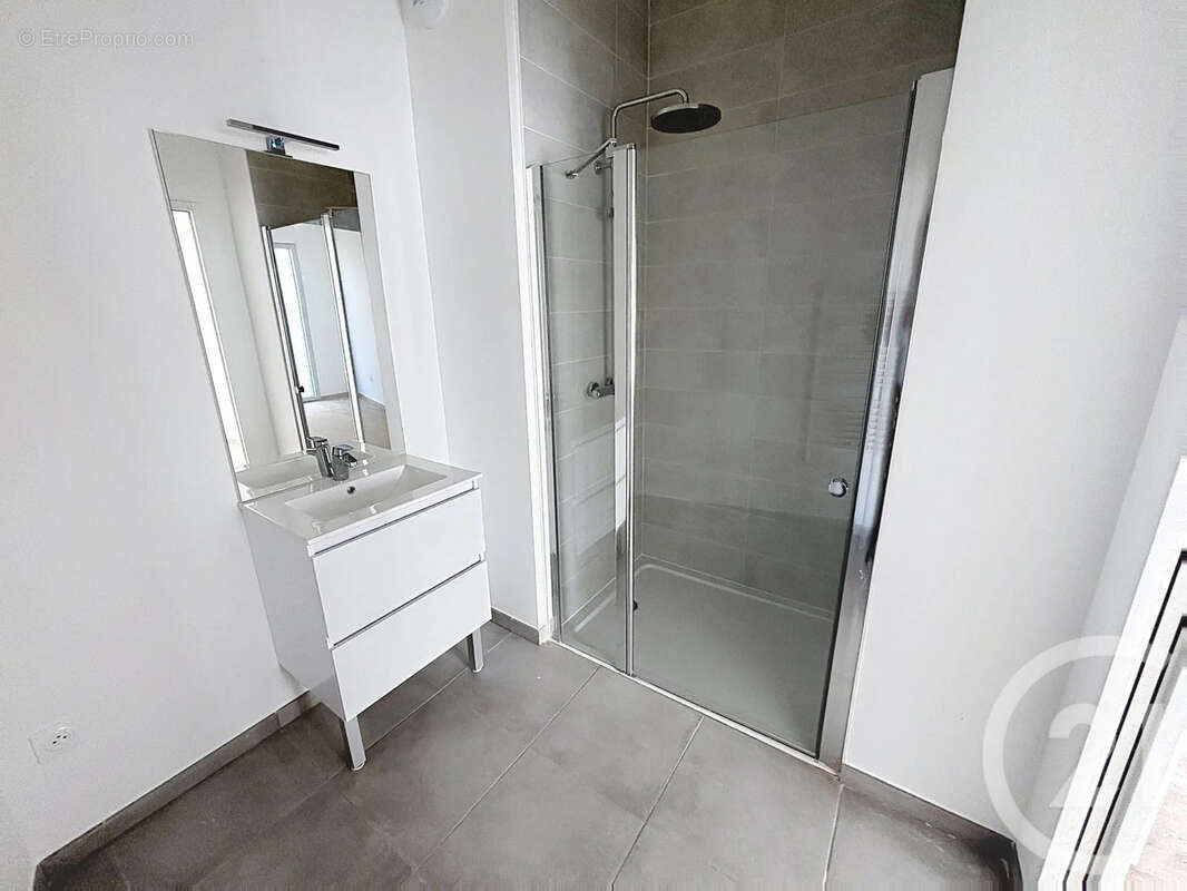 Appartement 51 m² à Epernay  - photo 4