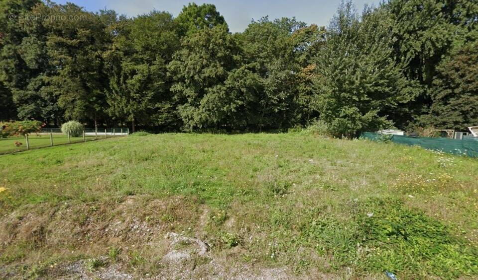 Terrain à LIBERCOURT