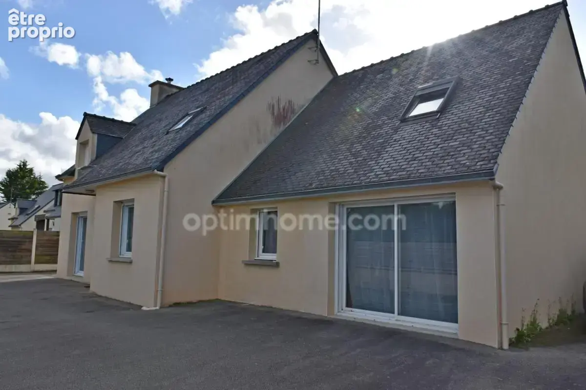 PLEUCADEUC 56140, 150m2 habitables, jusqu'à 7 chambres, jardin sans vis à vis et commodités à pied - photo 1