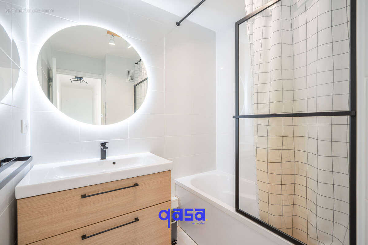 Appartement à MARSEILLE-12E