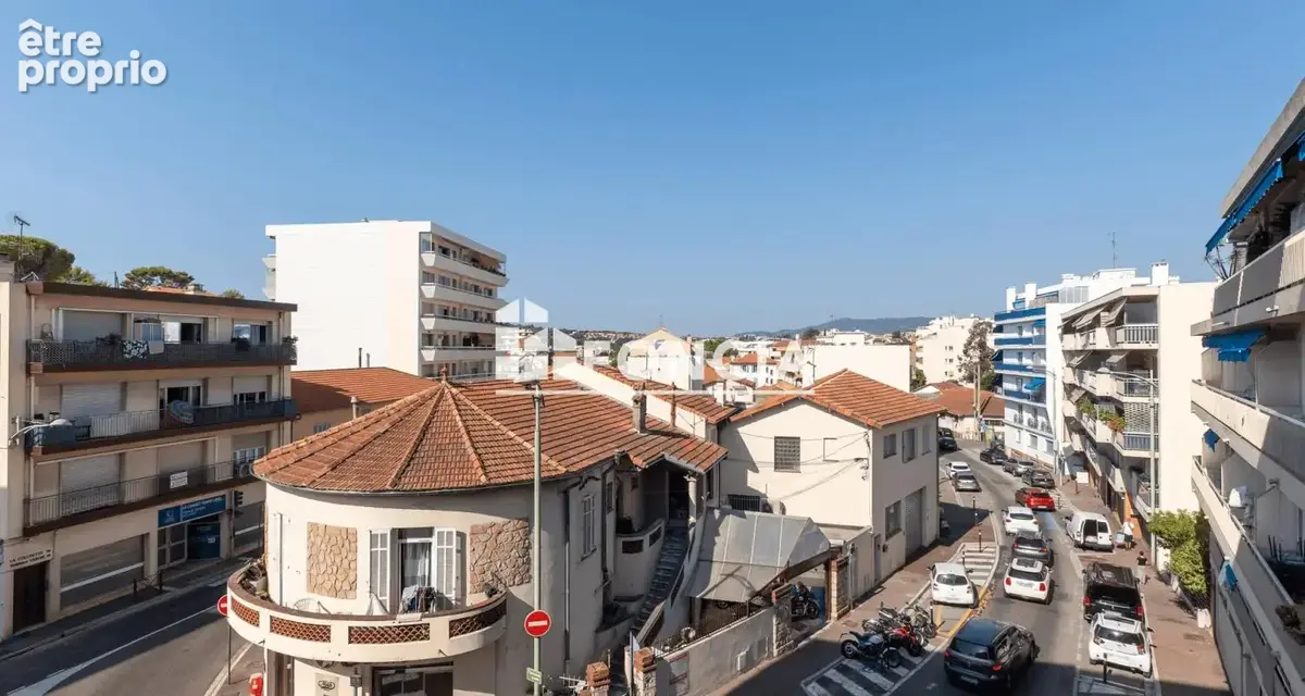 Appartement à LE CANNET