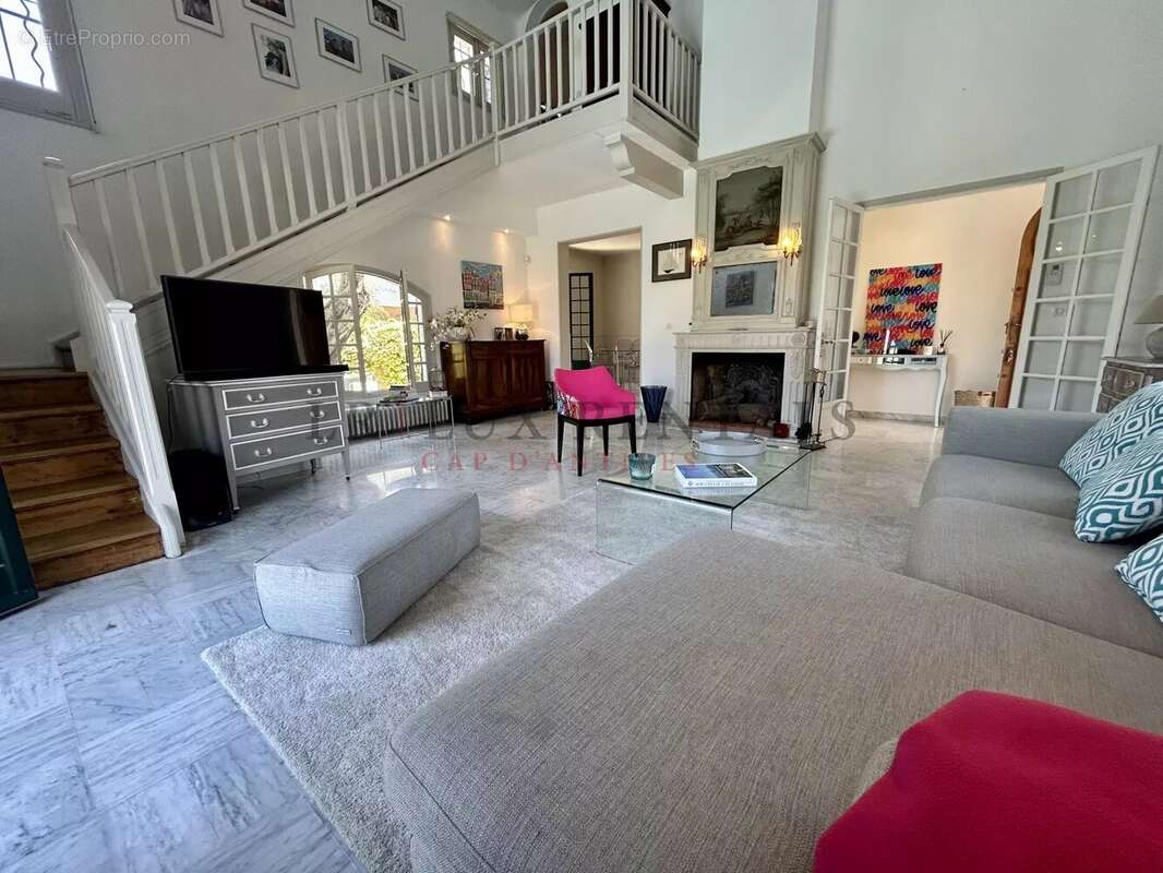 Maison à ANTIBES