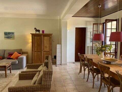 Maison 150 m² à Lorgues  - photo 3