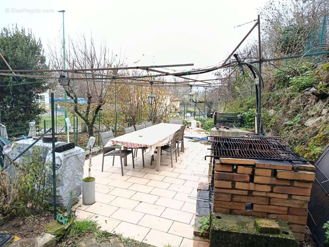 Photo 2 - Maison à REVENTIN-VAUGRIS