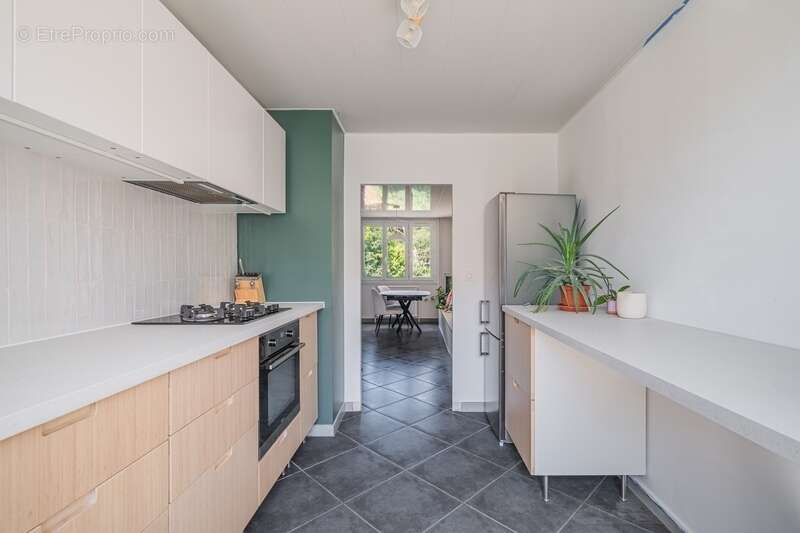 Appartement à vendre 3 pièces RENAGE (38) - photo 7