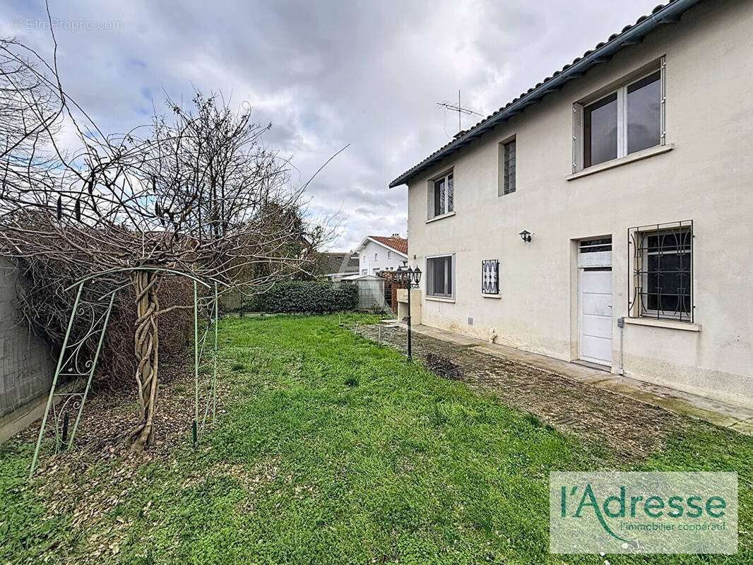 Maison à SAINT-ALBAN