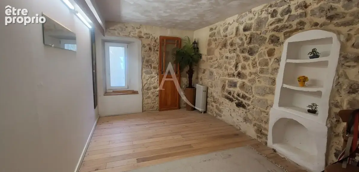 Maison à LUC-SUR-ORBIEU