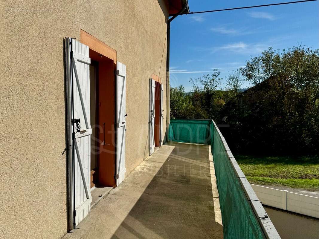 Appartement à LA COTE-SAINT-ANDRE