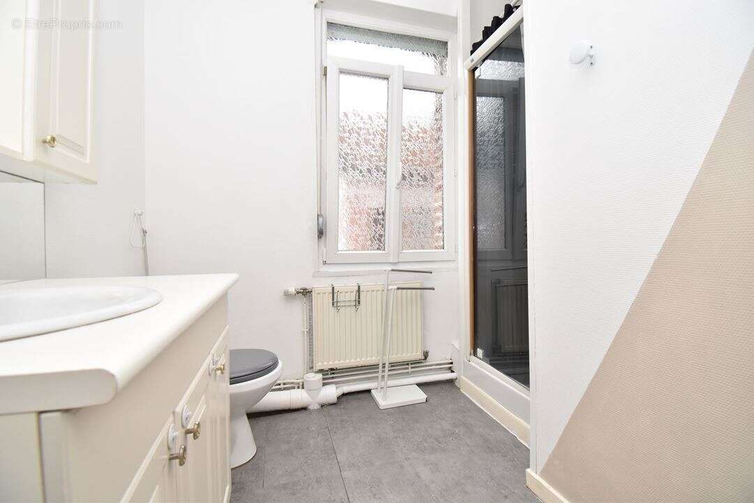 Maison 92 m² à Cambrai  - photo 4