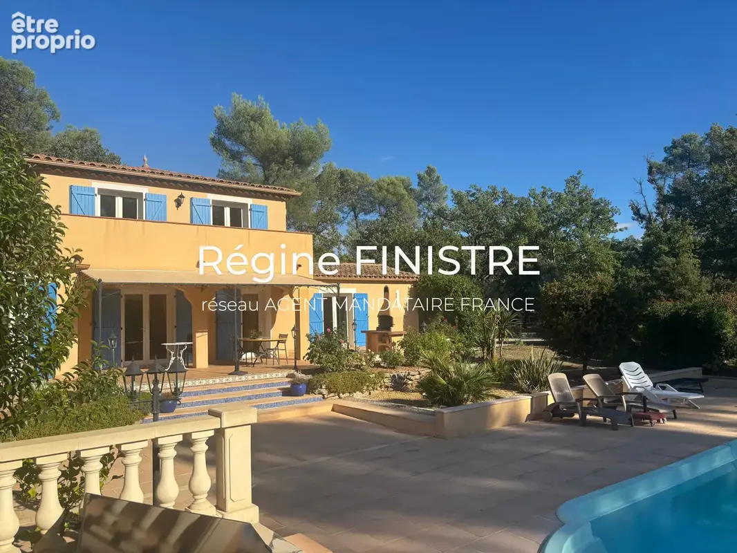 Les arcs-sur-argens bastide t5 - 179 m² - 4 chambres - piscine - double garage - boulodrome - 5 087 m² de terrain clos - photo 2