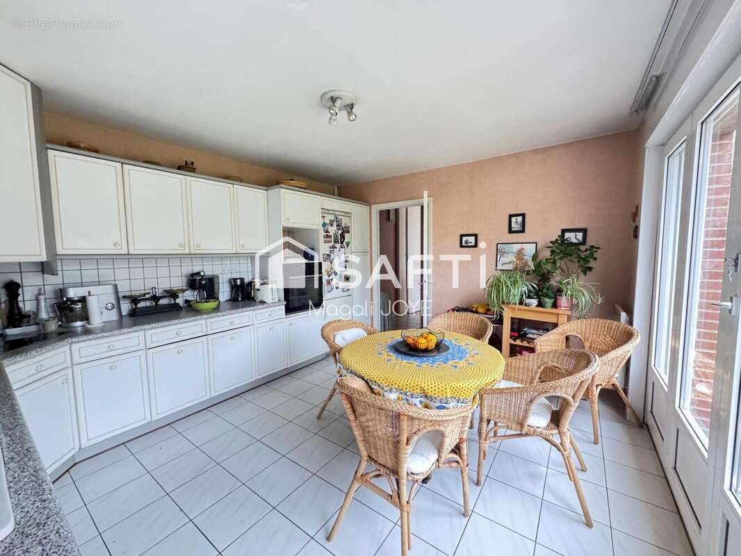 Photo 9 - Maison à BETHUNE