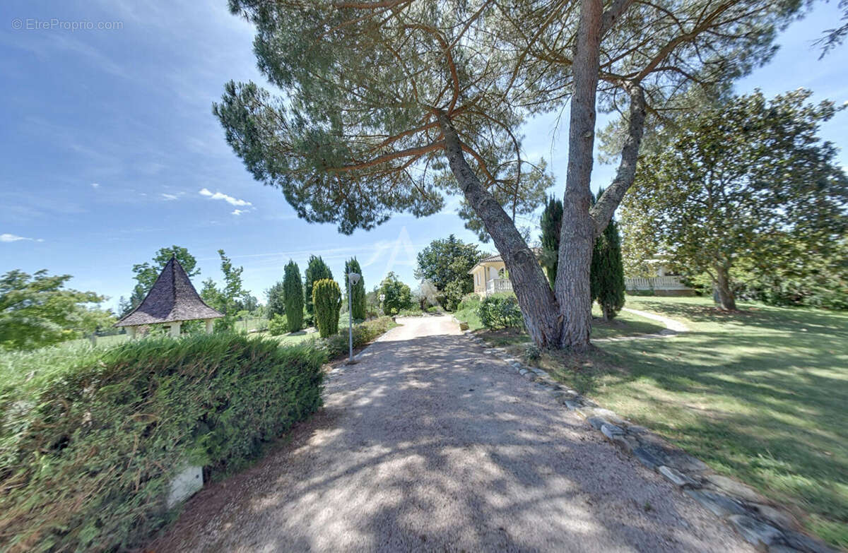 Maison à MONTAUBAN
