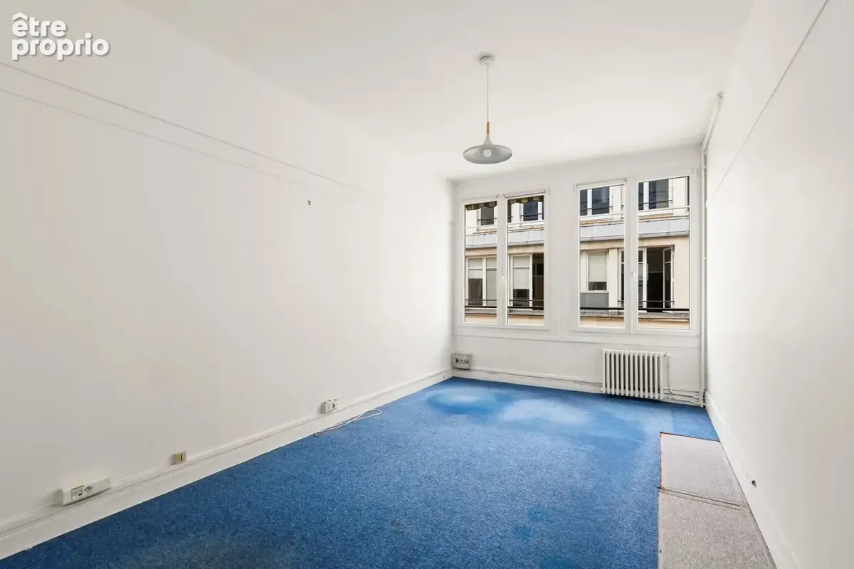 Bureaux avec commercialité Madeleine – Rue Tronchet – - photo 9