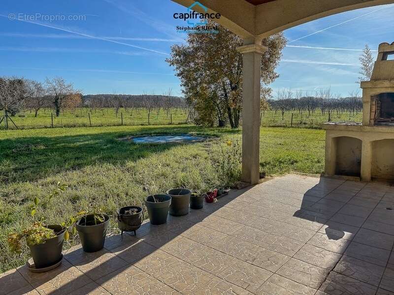 Maison à SAINT-VITE