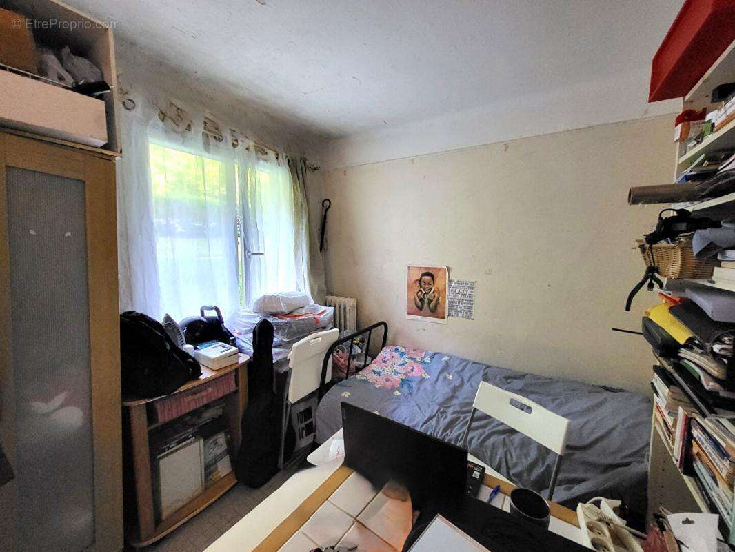 Appartement à VILLE-D'AVRAY