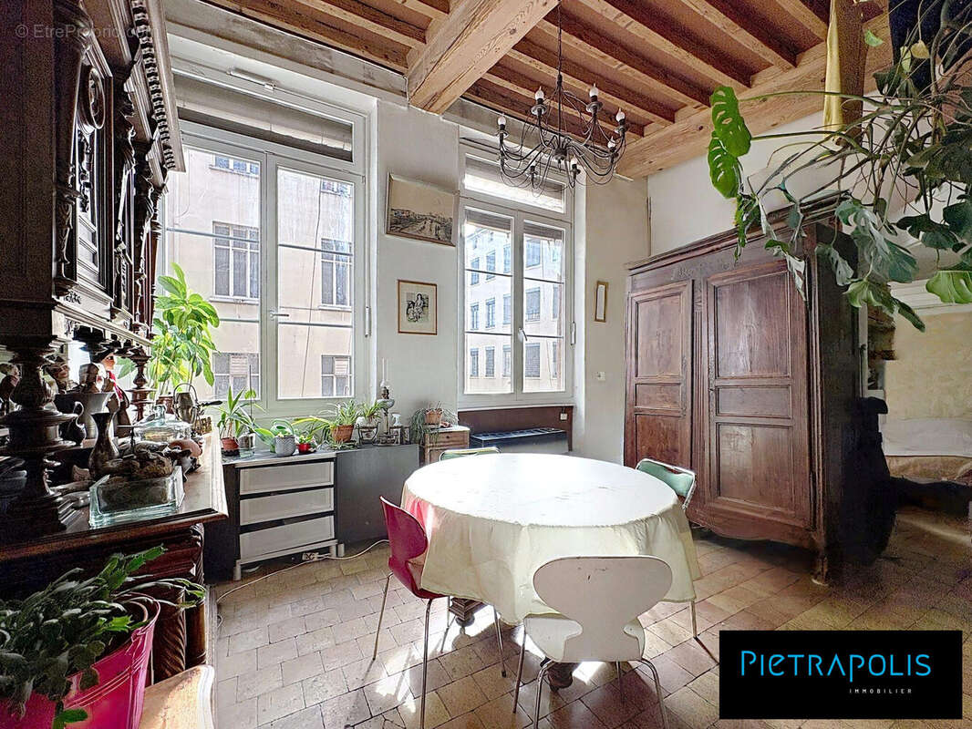 Appartement à LYON-1E