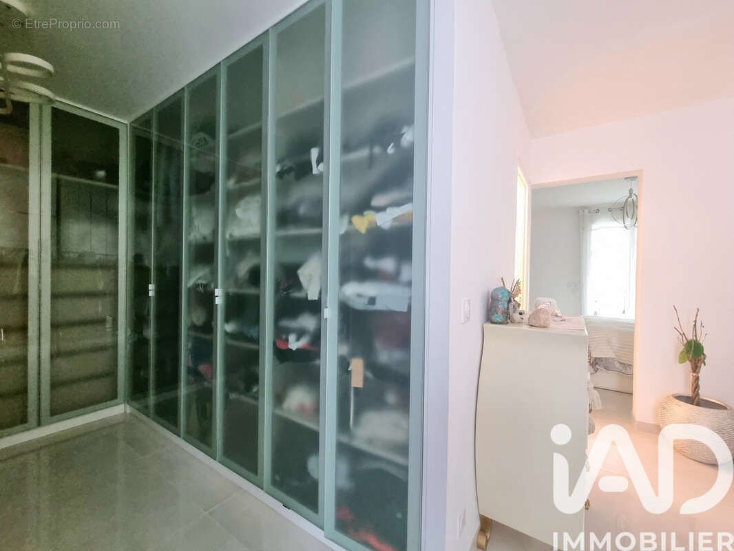 Photo 9 - Maison à MONTGERON