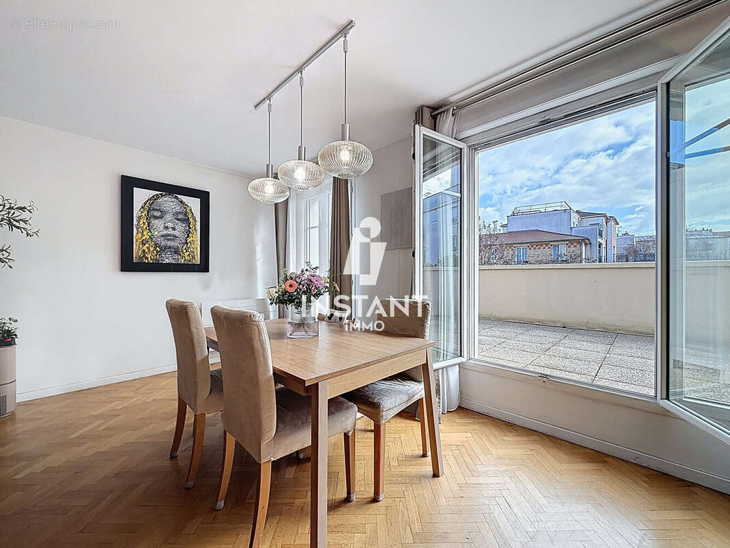 Appartement à MAISONS-ALFORT