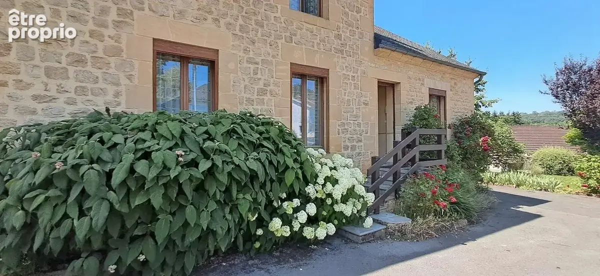 Maison à VRIGNE-AUX-BOIS