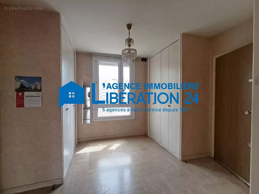 Appartement à SAINT-ETIENNE
