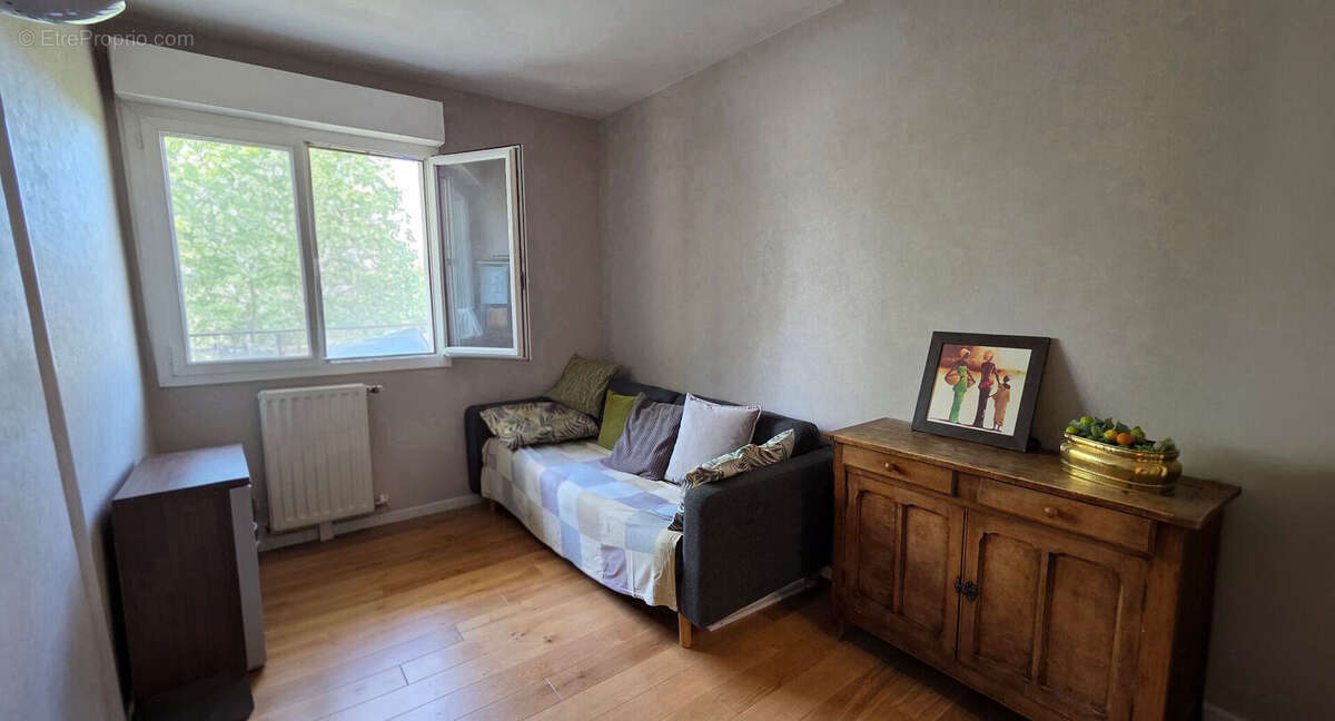 Appartement à HOUILLES