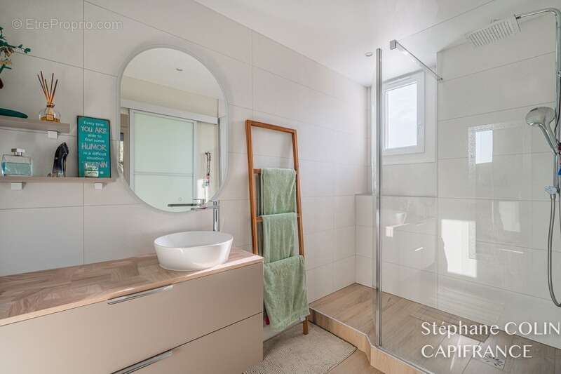 Appartement à SEYSSINET-PARISET