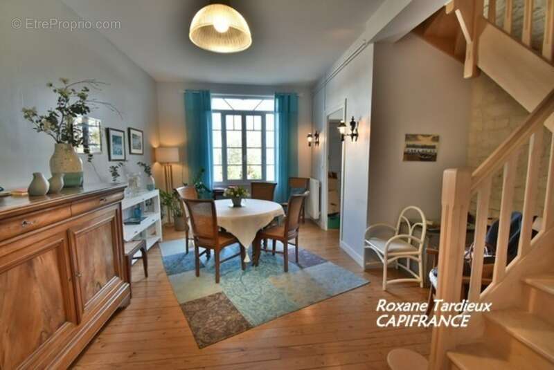 Maison de ville à vendre 6 pièces  (167 m2) 4 chambres, 2 s d'eau, 2 WC. 1 Garage et un jardin - photo 7
