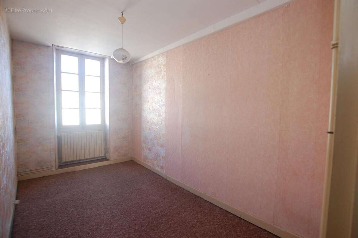 Photo 8 - Maison à ETAULIERS