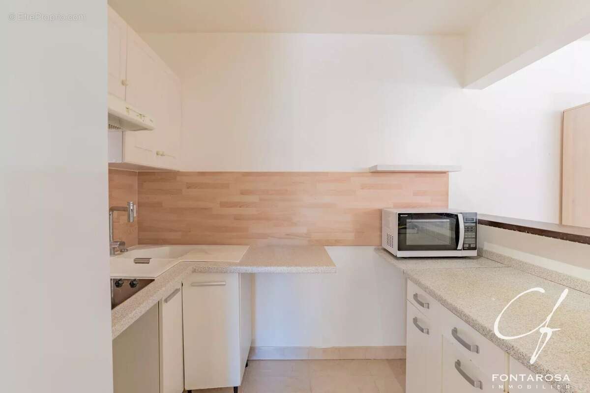 Appartement à SAINT-RAPHAEL