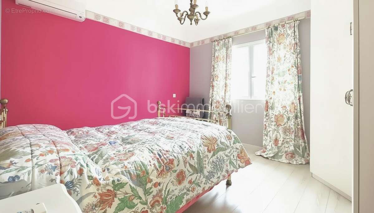 BEAU PLAIN-PIED 4 chambres - 1600m² Terrain Arboré - photo 6