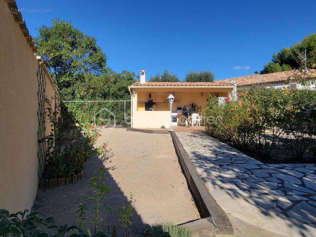 En exclusivité - Belle villa Languedocienne de 135 m² en plain pied sur 1000 m² de terrain à Poilhes 34310 - photo 20