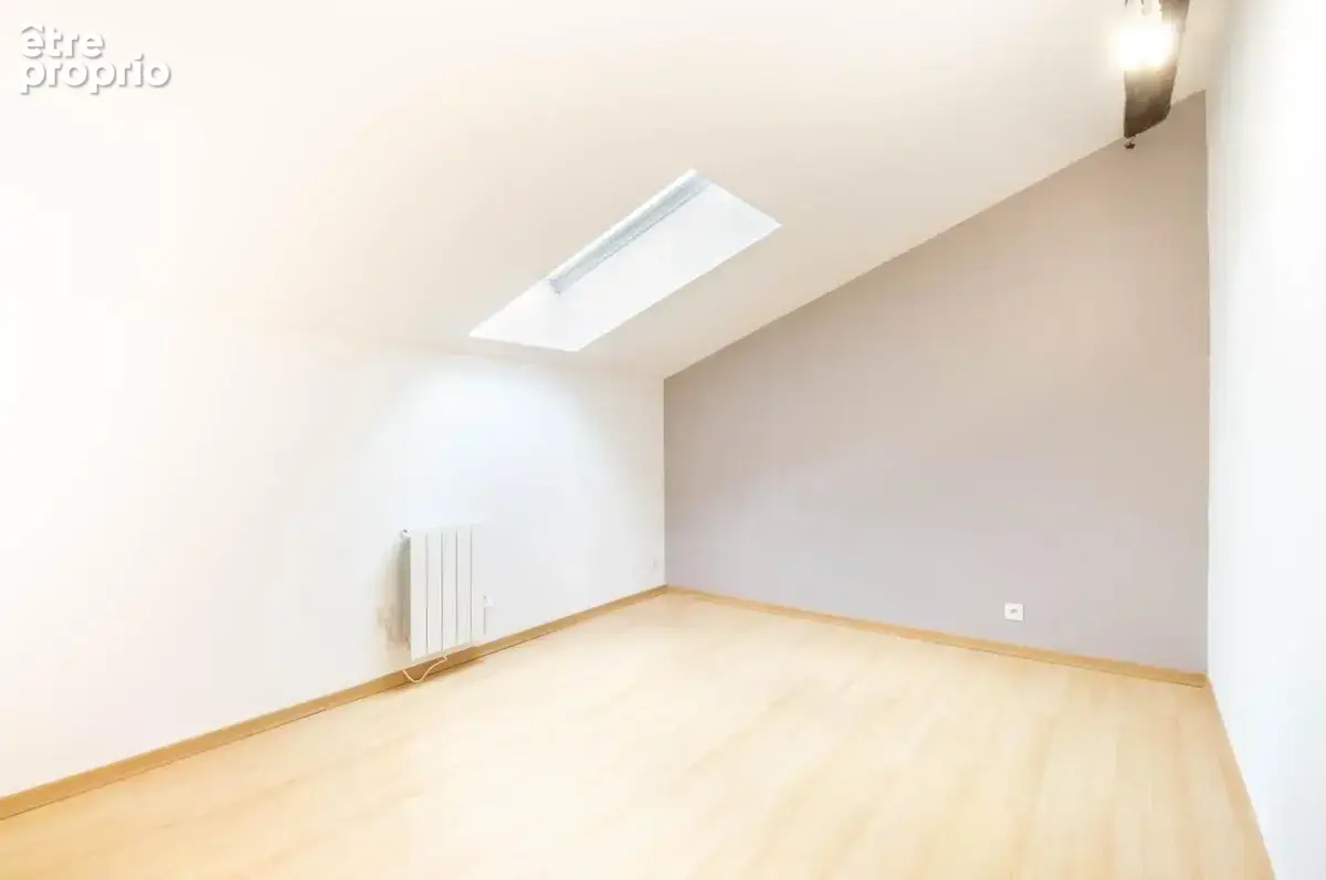 Appartement T4 – 3 chambres – Hyper-centre de Nancy avec ascenseur - photo 5