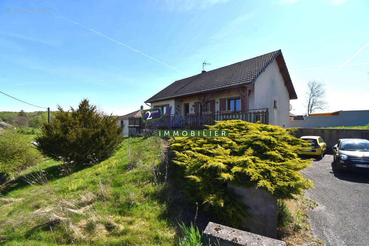 Pavillon F4 sur 13 ares - photo 3