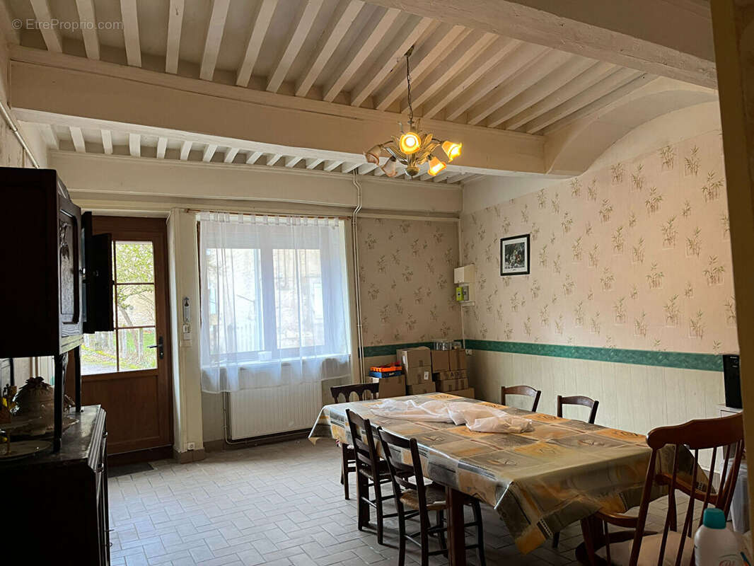 Maison à SAINT-AMOUR