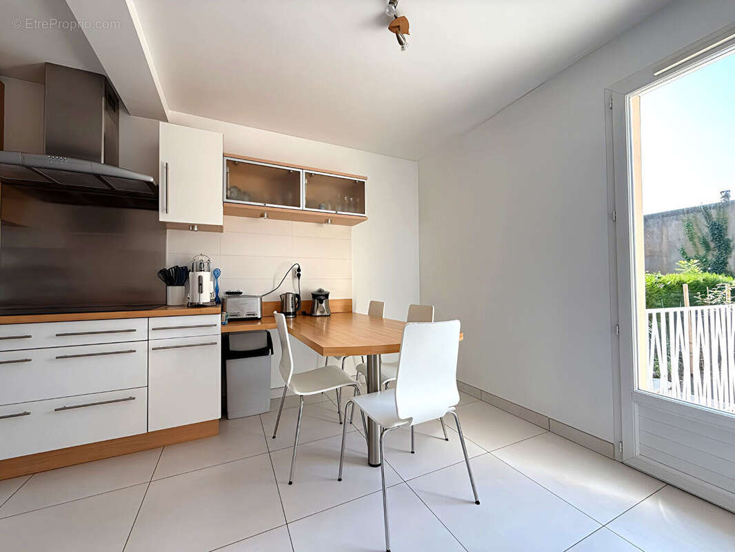 Maison à JOUY-EN-JOSAS