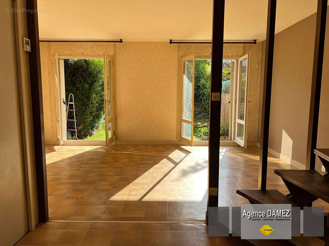 DOURDAN, Maison familiale 5 pièces de 124 m² avec jardin plein sud - photo 3