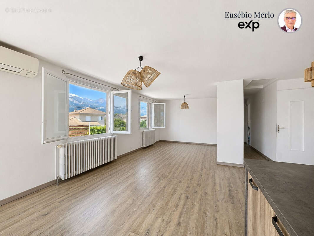 Maison 155 m² à Le Versoud  - photo 3