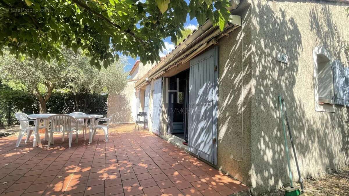 Maison à MAUSSANE-LES-ALPILLES