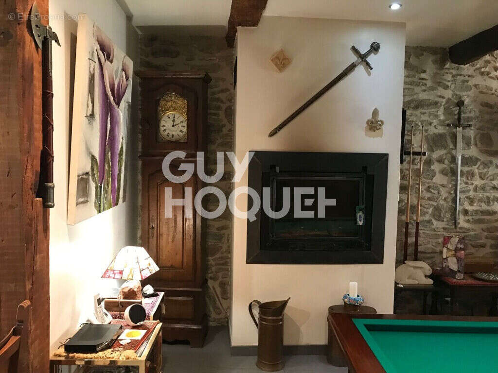LA LIVINIERE : maison de caractère 5 pièces à vendre, terrasse, garage 57m2 - photo 9