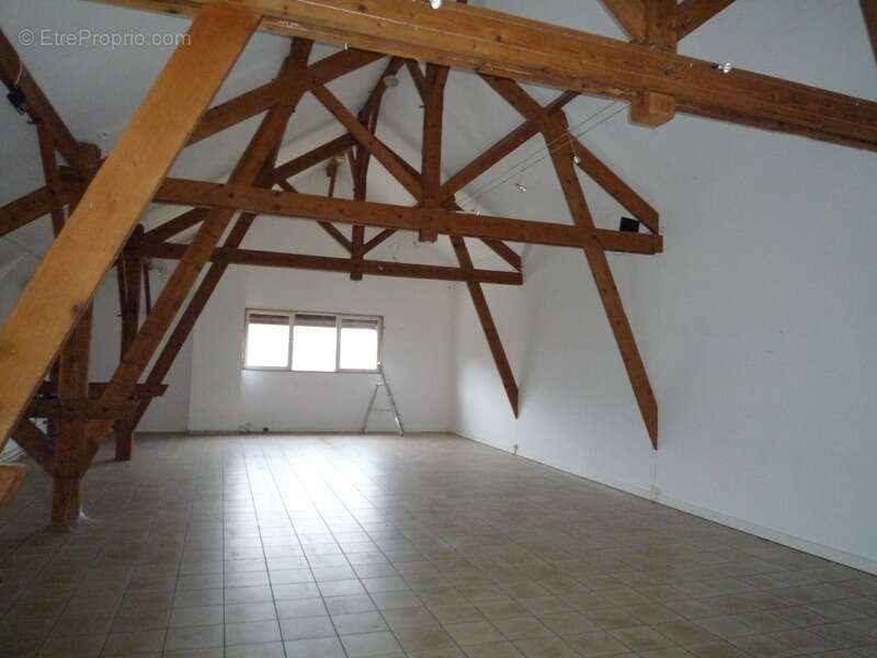 Maison à VERNEUIL-SOUS-COUCY