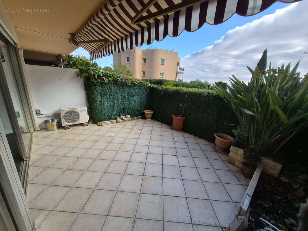 Appartement à ROQUEBRUNE-CAP-MARTIN
