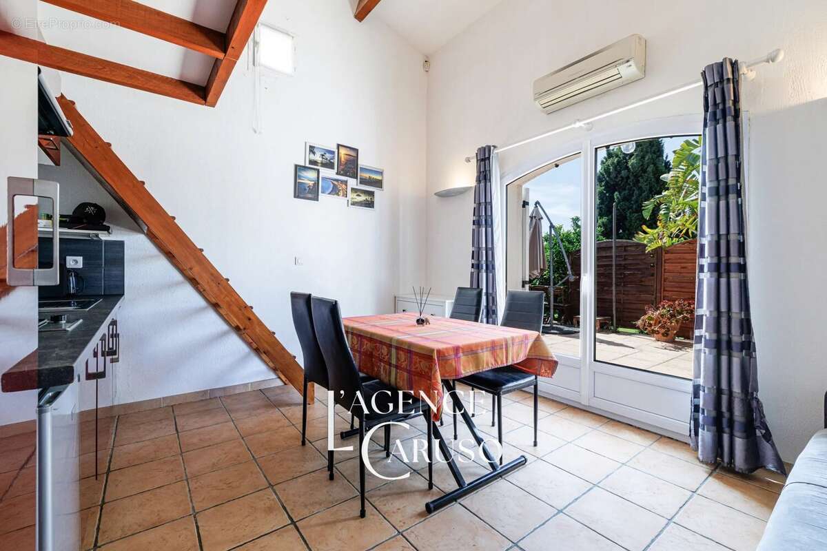 Maison à CAGNES-SUR-MER