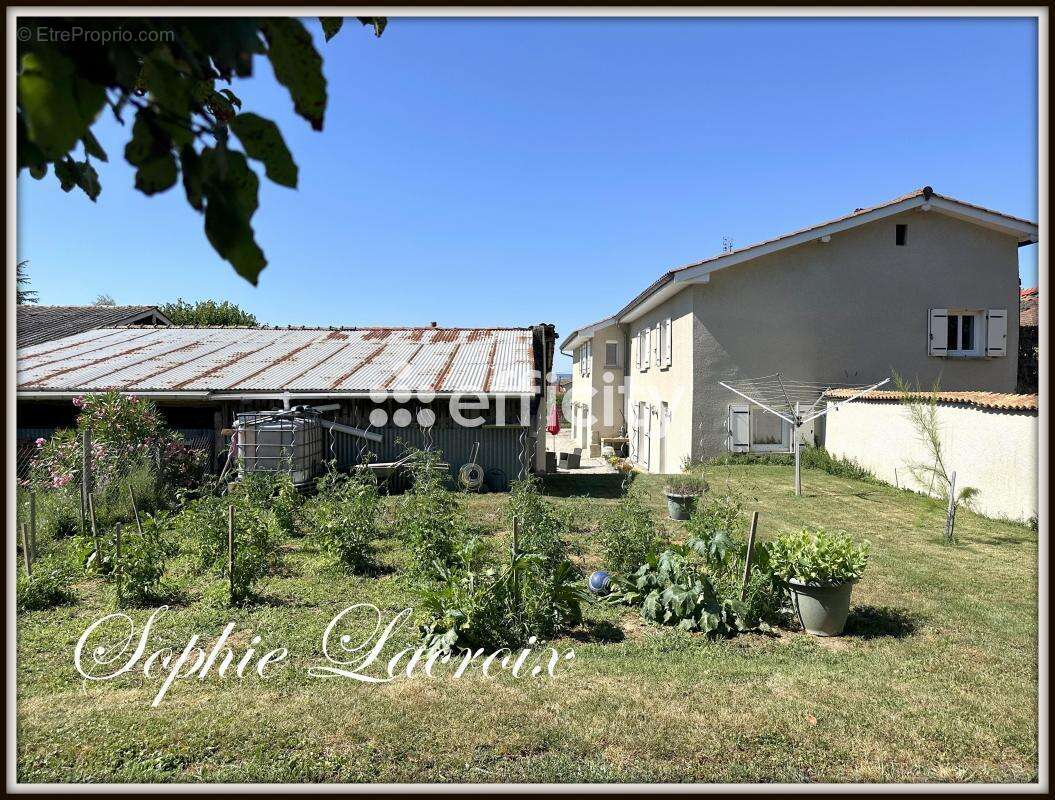 Maison à LENS-LESTANG