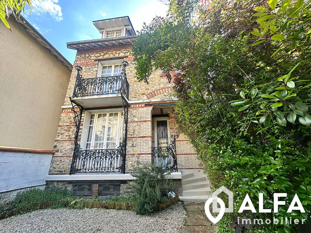 Maison à ENGHIEN-LES-BAINS
