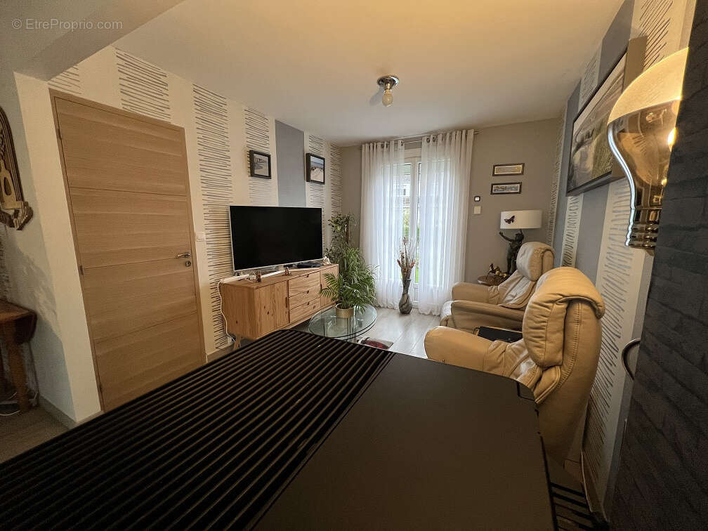 Maison à RANG-DU-FLIERS