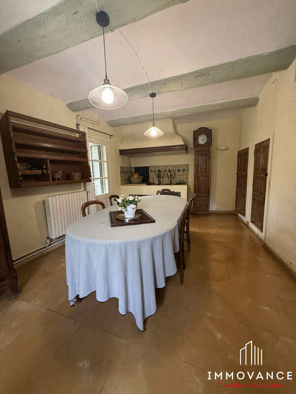 Maison 130 m² à Brouzet-Les-Quissac  - photo 7